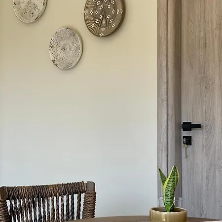 Helen Apartmanhotel *