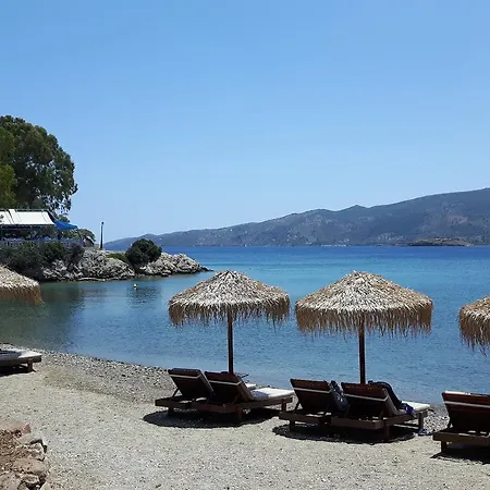 Helen * Poros Town